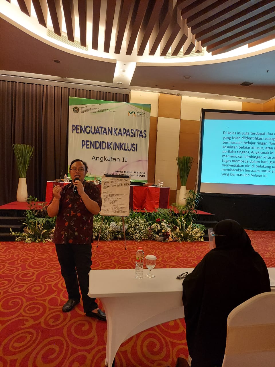 Pemateri 2 Dr. Ahsan Romadhon, M.Pd