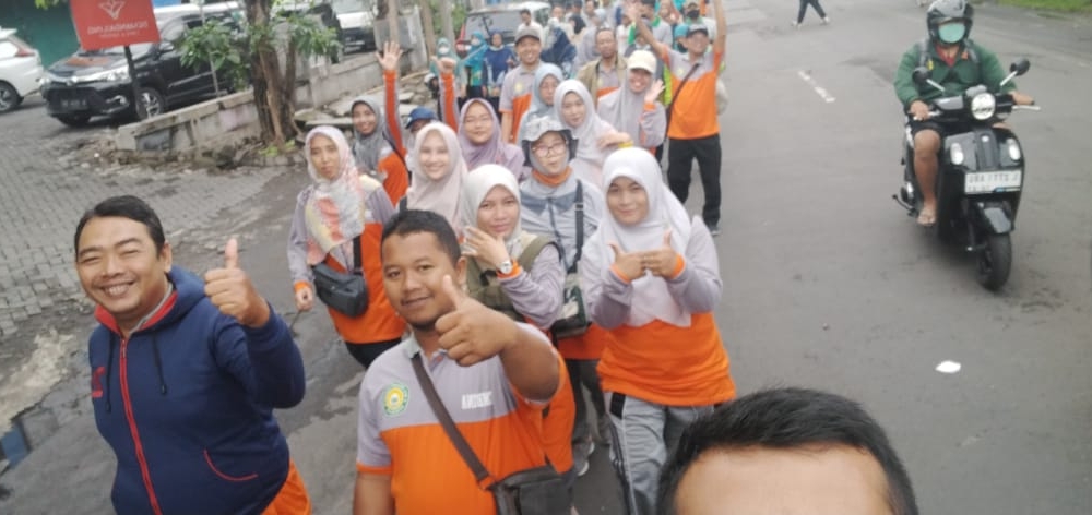 Kemenag Karimun adakan jalan sehat peringati Hari Amal Bakti ke-80